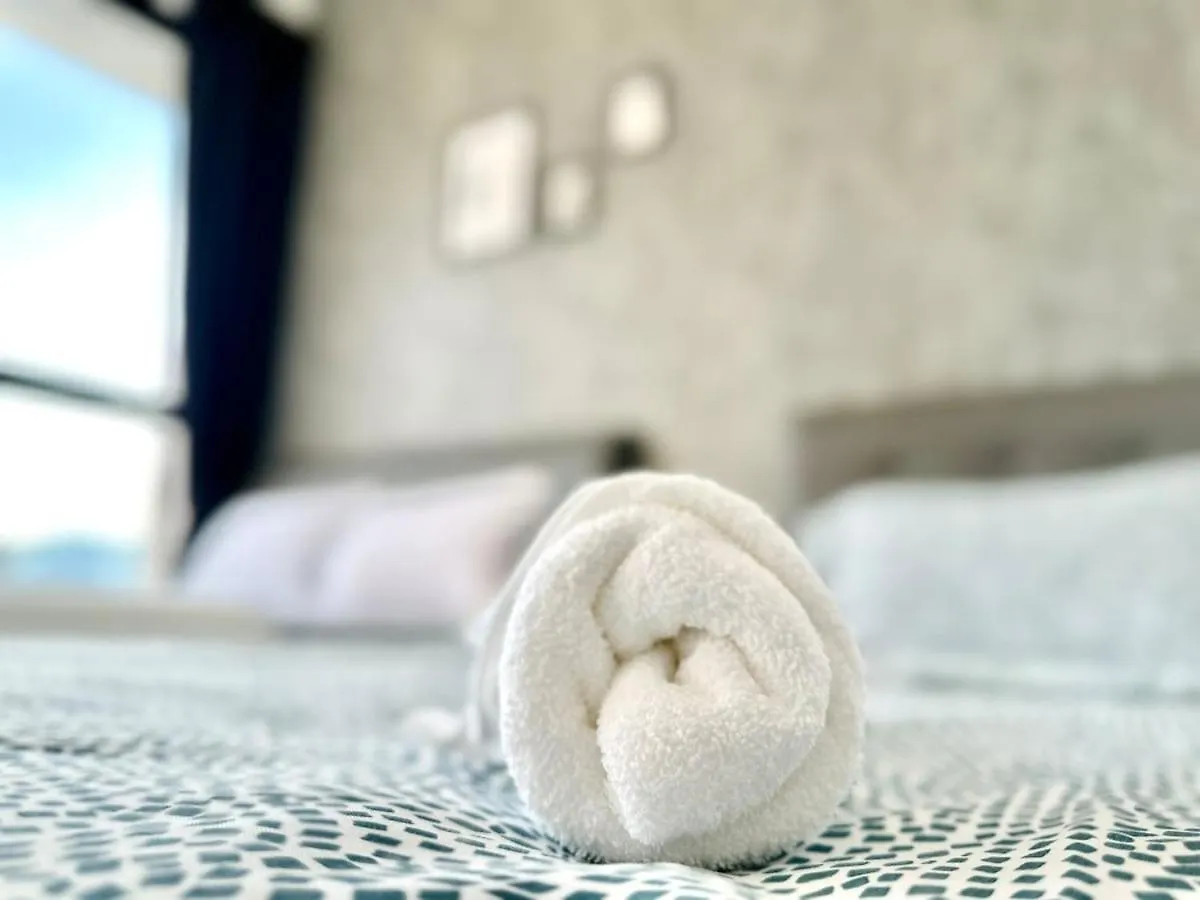 Sea View Condo In Georgetown 10 Pax 0*, George Town Malajsie