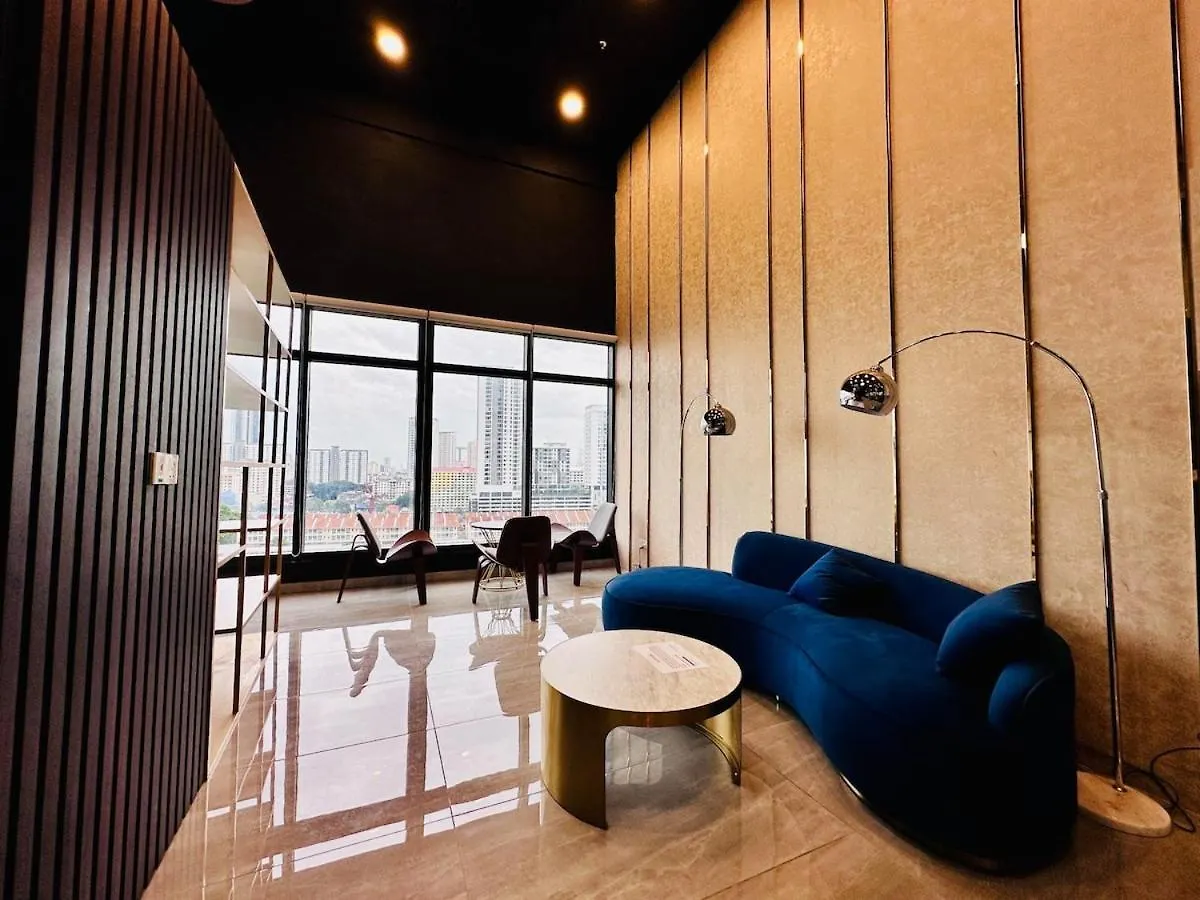 Sea View Condo In Georgetown 10 Pax location